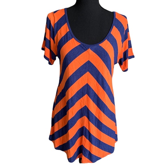 LuLaRoe Tops - LulaRoe Top Size Medium